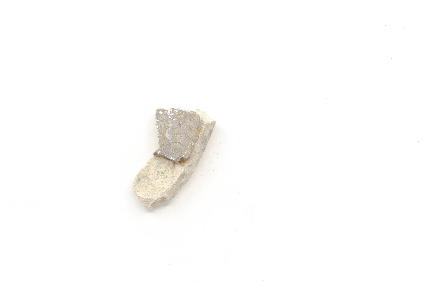 White-fired tin-glazed fragments,