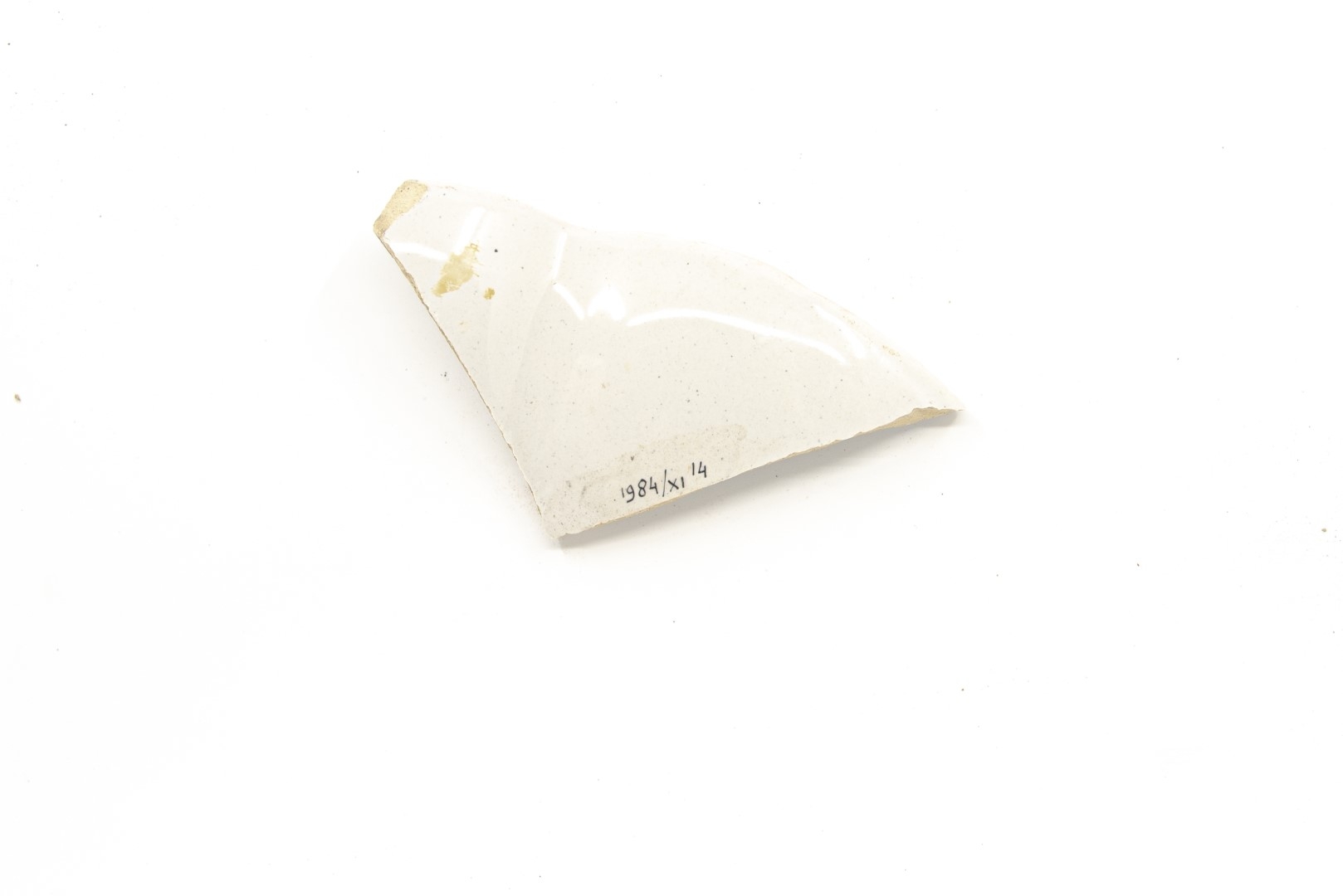 White-fired tin-glazed fragments,