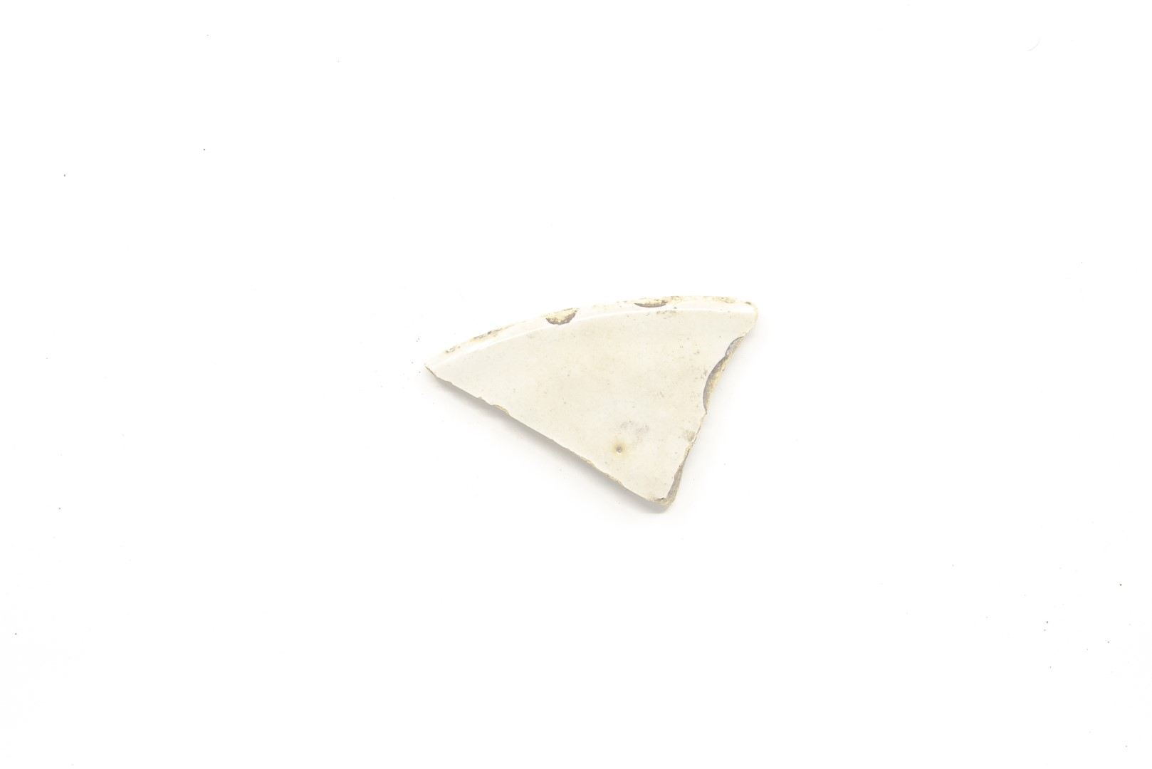 White-fired tin-glazed fragments,